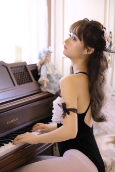 蕾妮 齐薇格